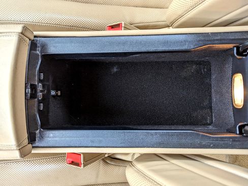 Used 2013 Mercedes-Benz CL 550 4MATIC image 32