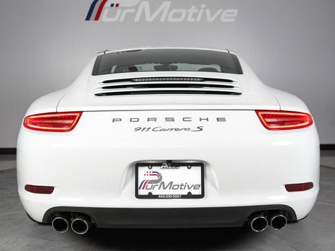 Used 2015 Porsche 911 Carrera S RWD image 25