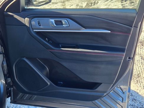 New 2026 Ford Explorer ST-Line image 4