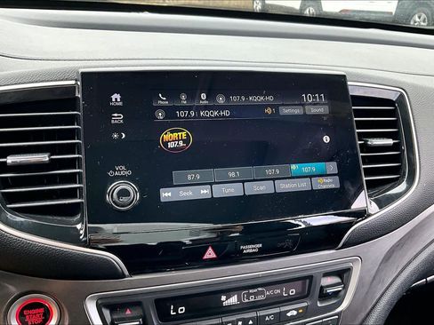 Used 2021 Honda Pilot Special Edition image 31