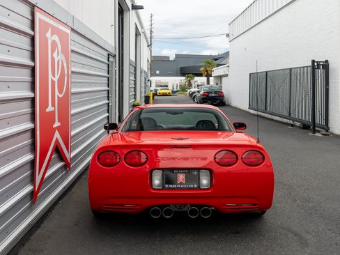 Used 2001 Chevrolet Corvette Z06 w/ Memory Pkg RWD image 30
