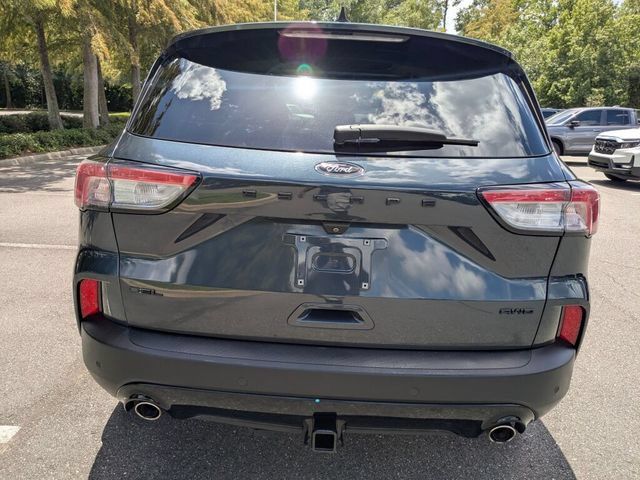 Used 2022 Ford Escape SEL w/ SEL Stealth AWD Package image 8