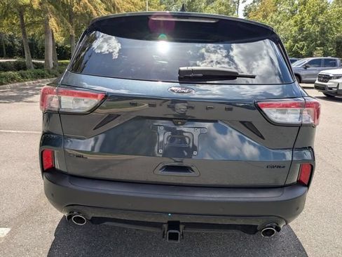 Used 2022 Ford Escape SEL w/ SEL Stealth AWD Package image 8