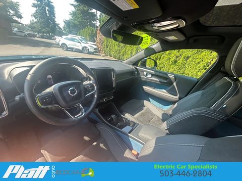 Used 2023 Volvo C40 P8 Recharge Plus AWD/4WD image 15