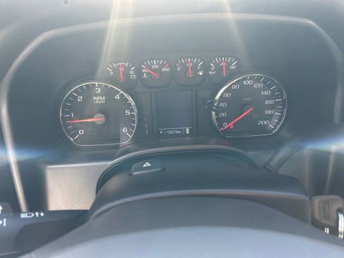 Used 2018 GMC Sierra 2500 4x4 Crew Cab image 16