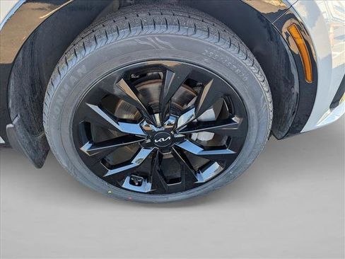 Used 2022 Kia Sorento SX image 22