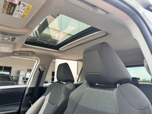 Used 2023 Toyota RAV4 XLE w/ Convenience Package FWD image 15