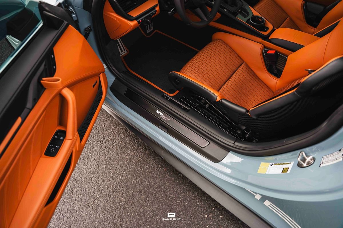 Used 2024 Porsche 911 GT2 RS RWD image 34