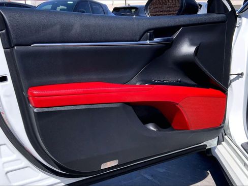 Used 2020 Toyota Camry XSE image 20