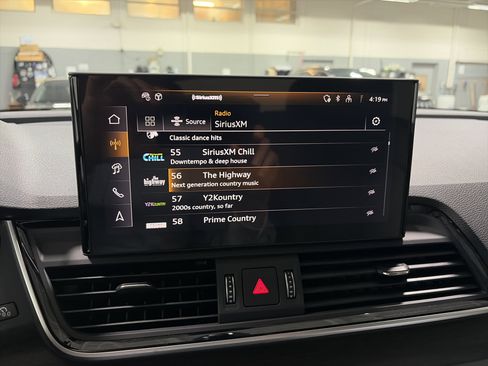 Used 2024 Audi Q5 e Prestige image 19