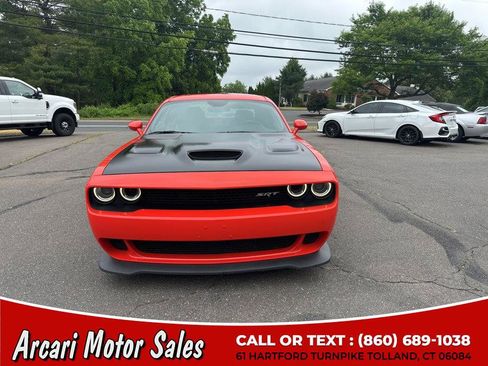 Used 2016 Dodge Challenger SRT Hellcat RWD image 8