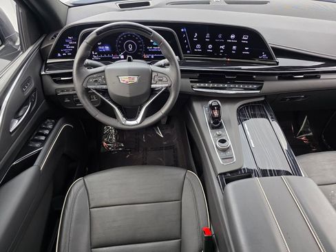 Used 2023 Cadillac Escalade Sport w/ LPO, ONYX Package AWD/4WD image 13