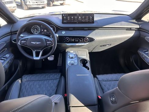 Used 2025 Genesis GV70 3.5T Sport w/ Sport Advanced Package image 20