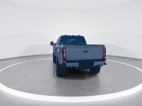 New 2025 Ford F250 Lariat w/ Lariat Ultimate Package image 7