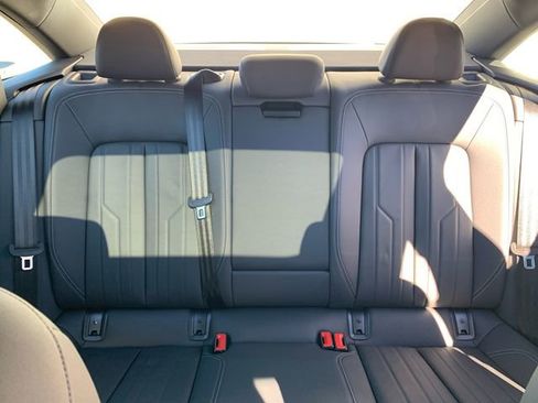 Used 2025 Audi A6 2.0T Premium image 37