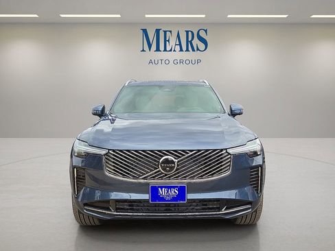 New 2026 Volvo XC90 B5 Plus image 8