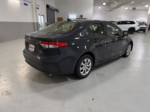 Used 2026 Toyota Corolla LE FWD image 9