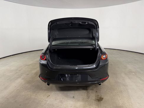 Used 2024 MAZDA MAZDA3 s FWD image 9