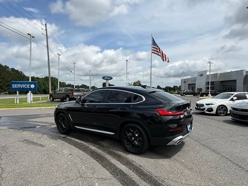 Used 2024 BMW X4 xDrive30i AWD/4WD image 4