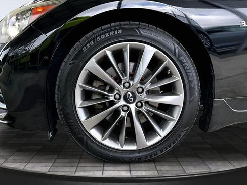 Used 2018 INFINITI Q50 Luxe w/ Essential Package (3.0T Luxe) RWD image 31
