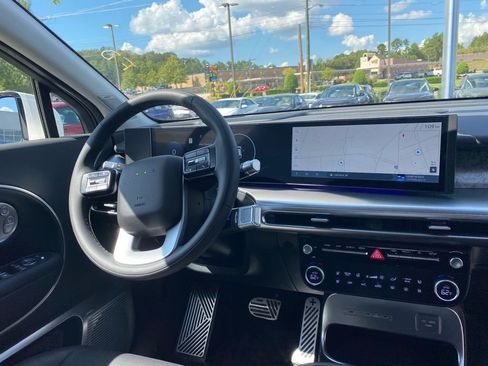 New 2026 Hyundai Ioniq 9 SEL image 35