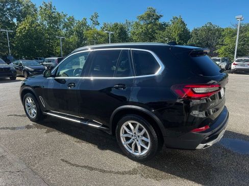 Used 2021 BMW X5 xDrive40i w/ Premium Package AWD/4WD image 3