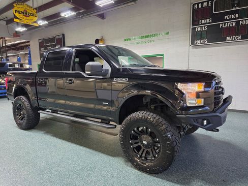 Used 2017 Ford F150 XLT w/ Equipment Group 302A Luxury AWD/4WD image 4