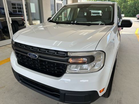 Certified 2024 Ford Maverick XLT FWD image 1