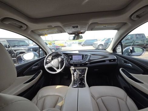 Used 2020 Buick Envision Essence w/ Experience Buick Package FWD image 32