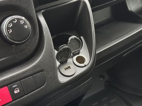 Used 2021 RAM ProMaster 2500 FWD image 22