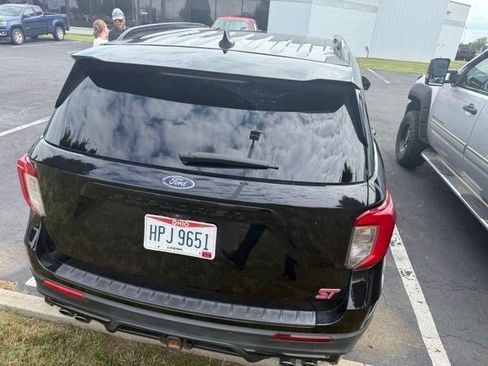 Used 2020 Ford Explorer ST w/ Premium Technology Package AWD/4WD image 13