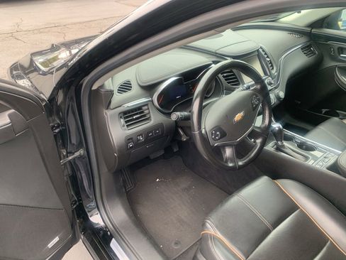 Used 2019 Chevrolet Impala Premier FWD image 12
