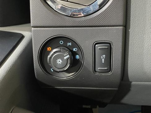 Used 2012 Ford F250 XLT w/ XLT Premium Pkg image 19