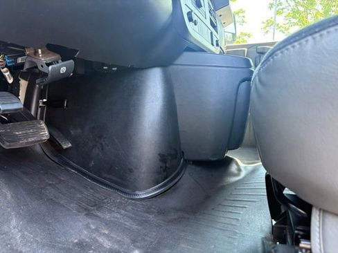 Used 2024 Chevrolet Express 2500 w/ Driver Convenience Package RWD image 30