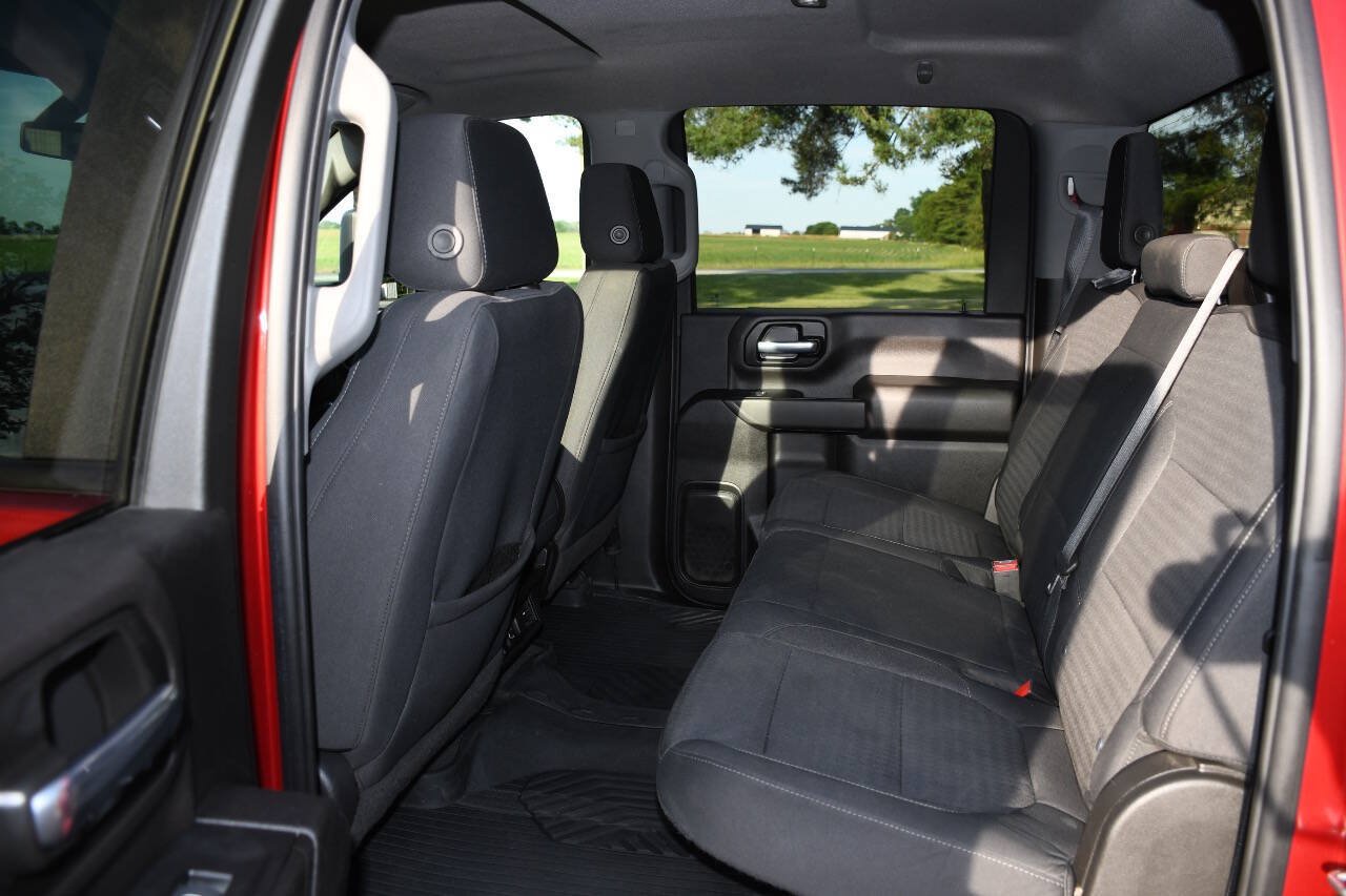 Used 2022 Chevrolet Silverado 2500 LT w/ Convenience Package AWD/4WD image 18