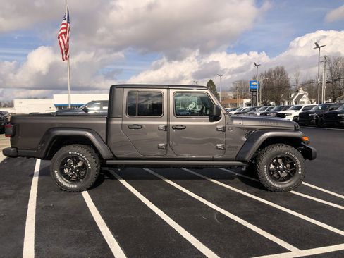 New 2026 Jeep Gladiator Willys image 14