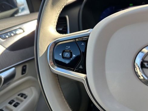 Certified 2024 Volvo XC90 T8 Plus w/ Protection Package Premier image 27