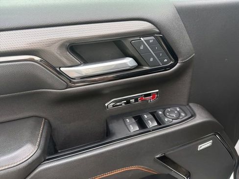 Used 2022 GMC Sierra 1500 AT4 AWD/4WD image 9