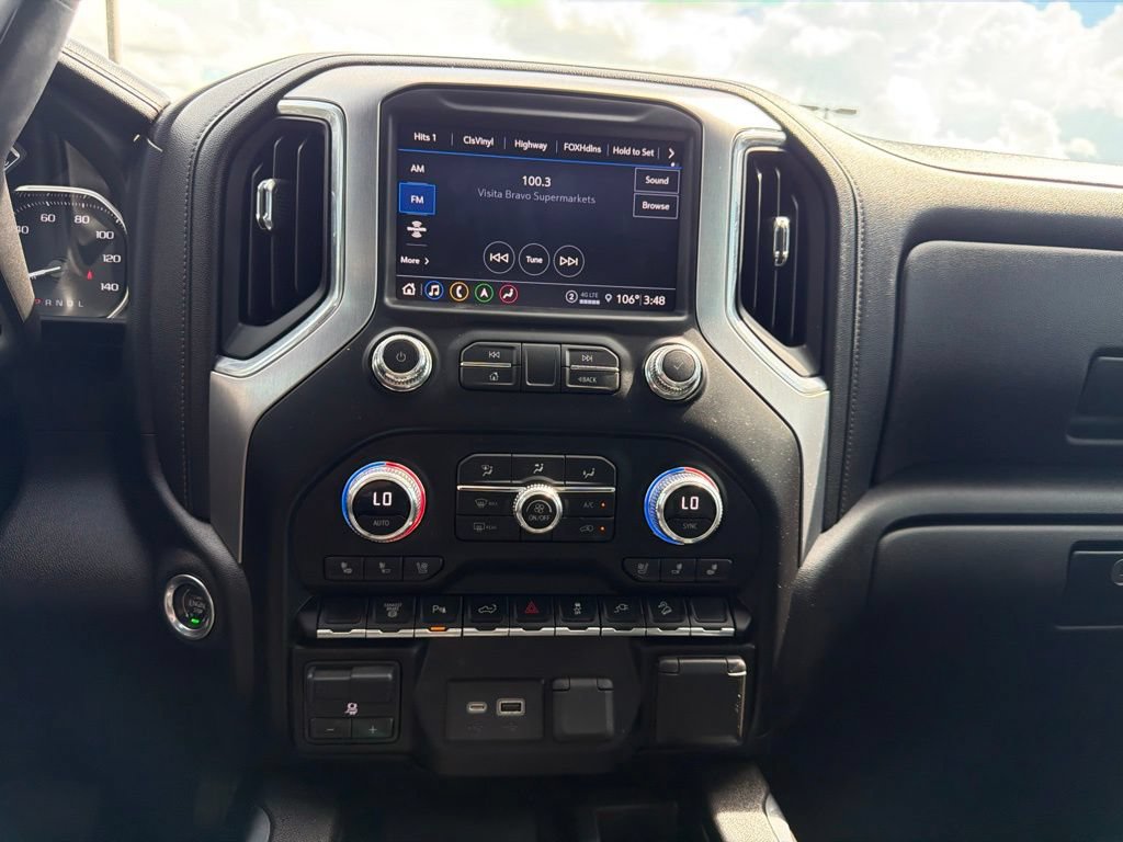 Used 2023 GMC Sierra 2500 SLT w/ SLT Premium Package AWD/4WD image 17