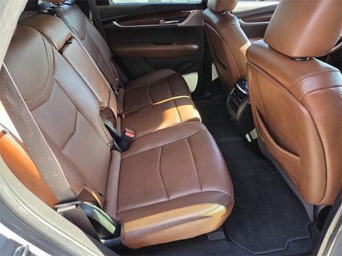 Certified 2021 Cadillac XT5 Premium Luxury image 14