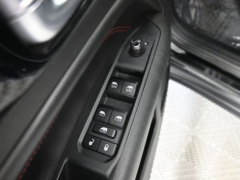 Used 2024 Jeep Compass Trailhawk AWD/4WD image 20