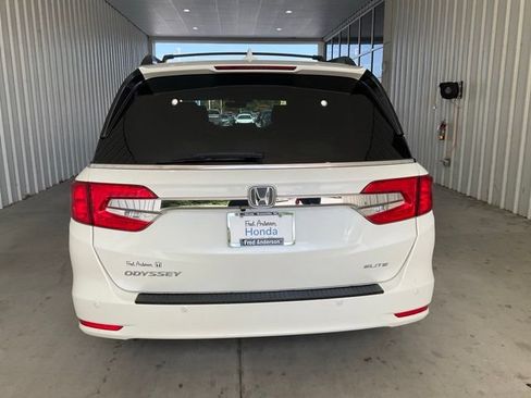 Certified 2018 Honda Odyssey Elite image 23