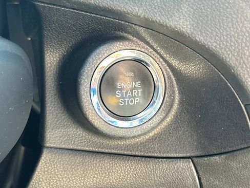 Used 2023 Subaru Ascent Limited w/ Technology Package image 36