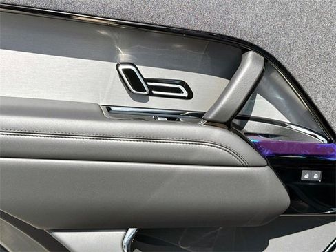 New 2025 Land Rover Range Rover Sport Dynamic SE image 11