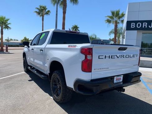 Used 2023 Chevrolet Silverado 1500 Custom Trail Boss w/ LPO, Dark Essentials Package AWD/4WD image 10