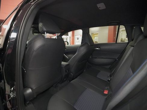 Certified 2024 Toyota Corolla Cross XSE image 24