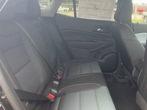 New 2026 Chevrolet Trax LT w/ Driver Confidence Package FWD image 30