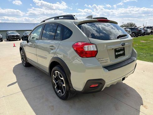Used 2016 Subaru Crosstrek 2.0i Limited AWD/4WD image 4