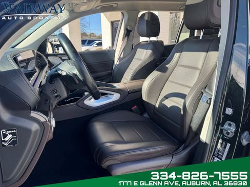 Used 2023 Mercedes-Benz GLS 450 4MATIC image 10