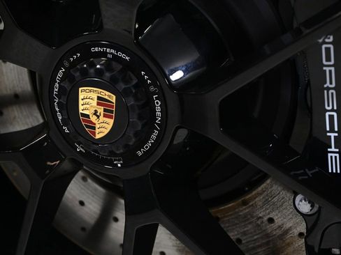 Certified 2025 Porsche 911 Carrera GTS image 29